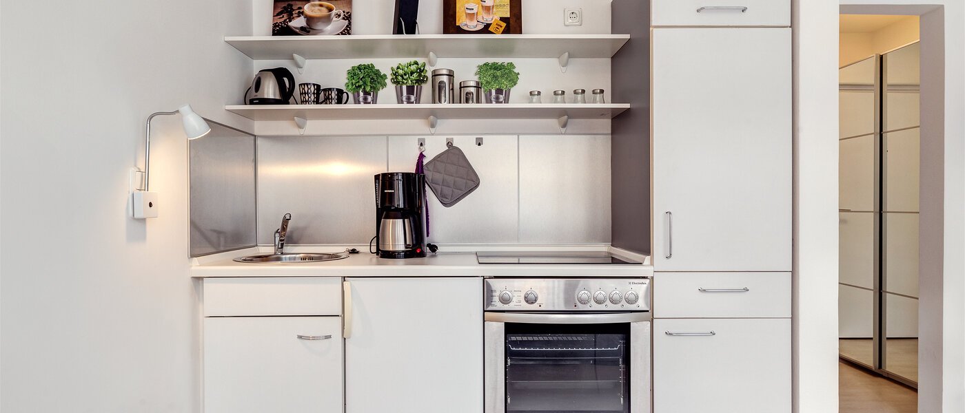 квартира München Schwabing 01 кухня 9272