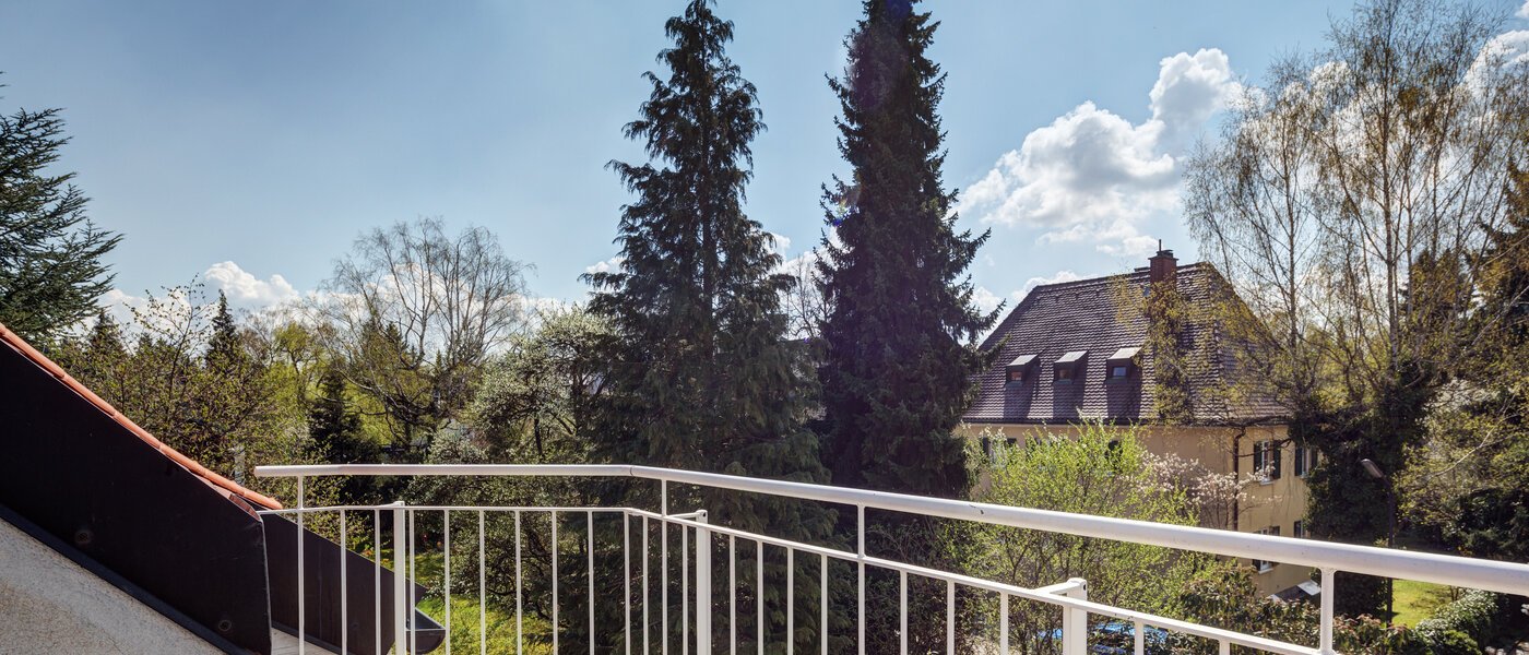 мансардная квартира München Bogenhausen 03 терраса 9274