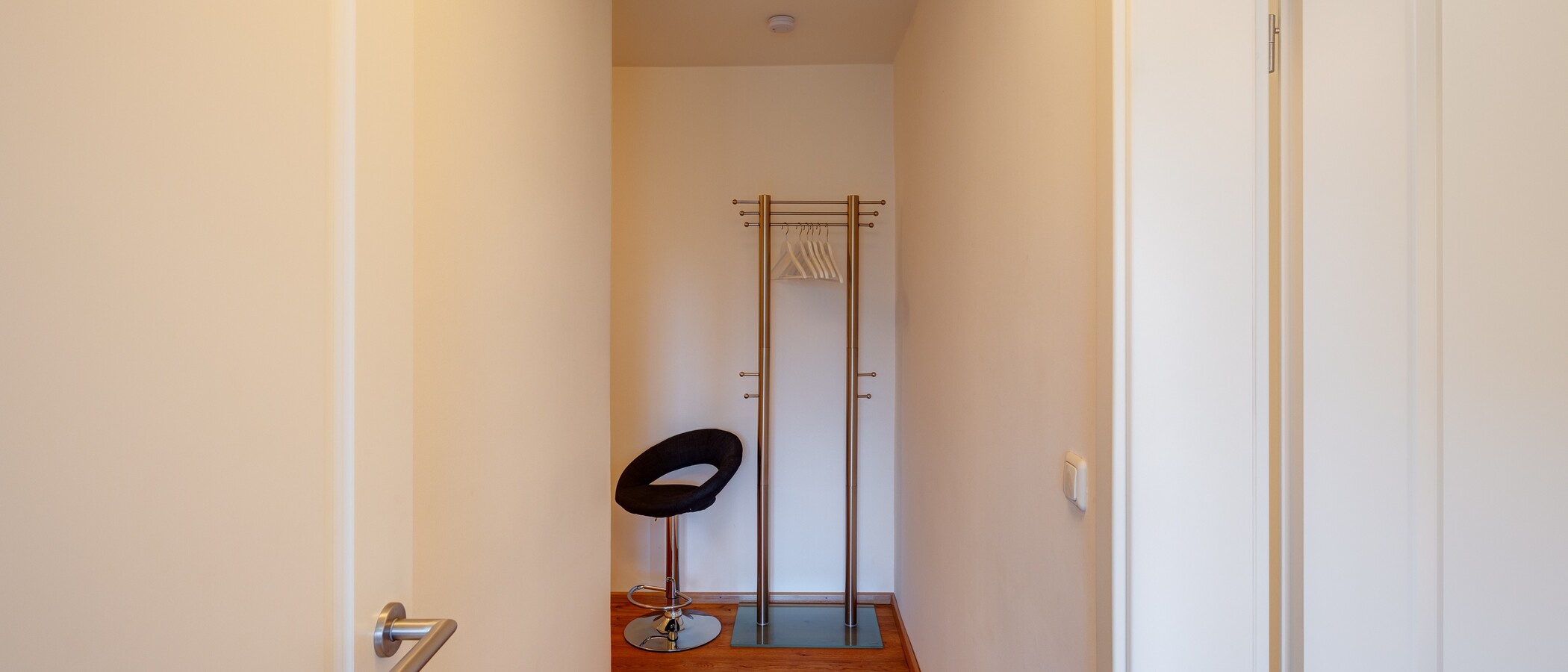 квартира München Thalkirchen 03 коридор 9295