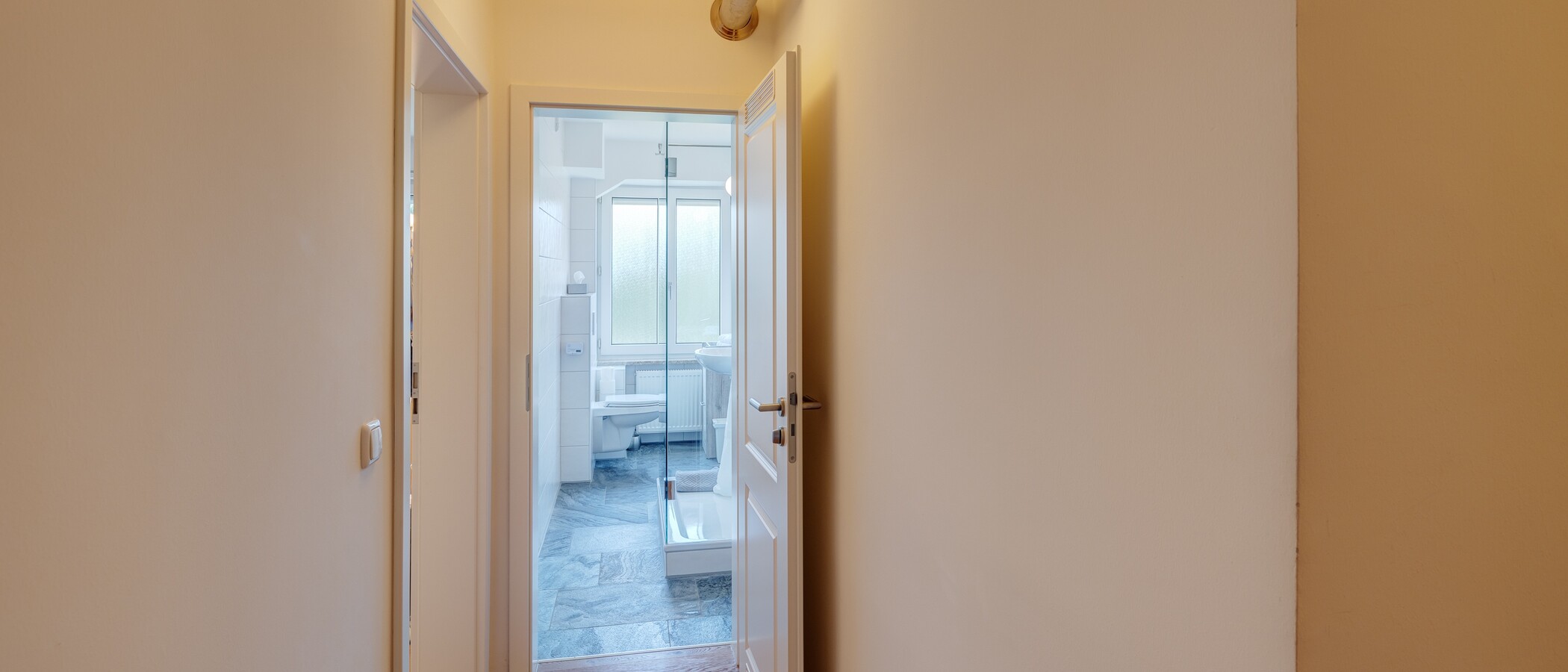 квартира München Thalkirchen 04 коридор 9295