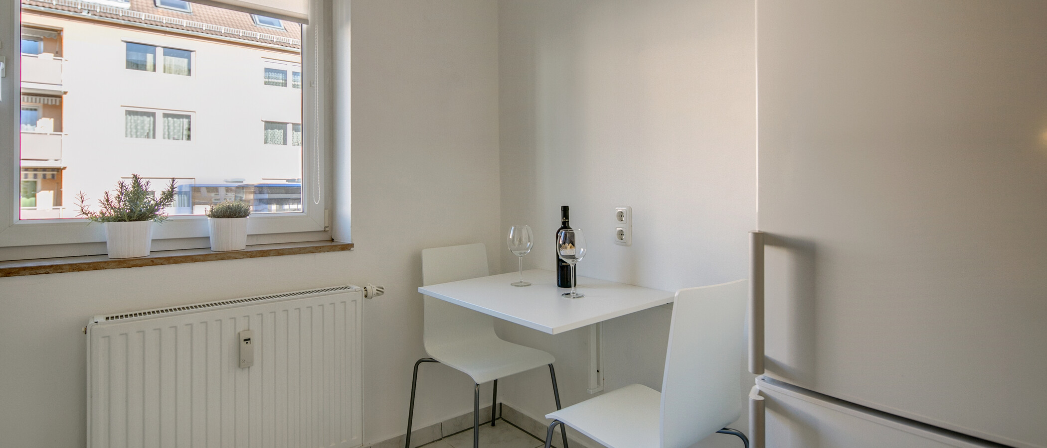 квартира München Untermenzing 02 кухня 9300