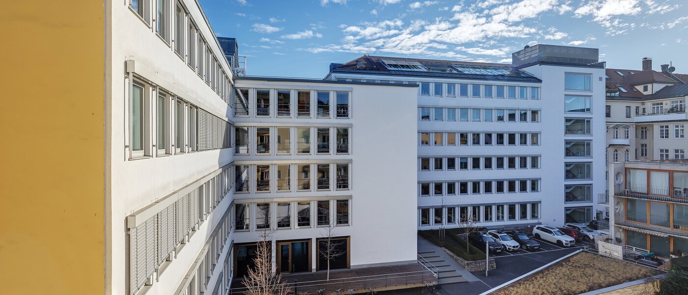 квартира München Lehel 01 вид из окна 9317