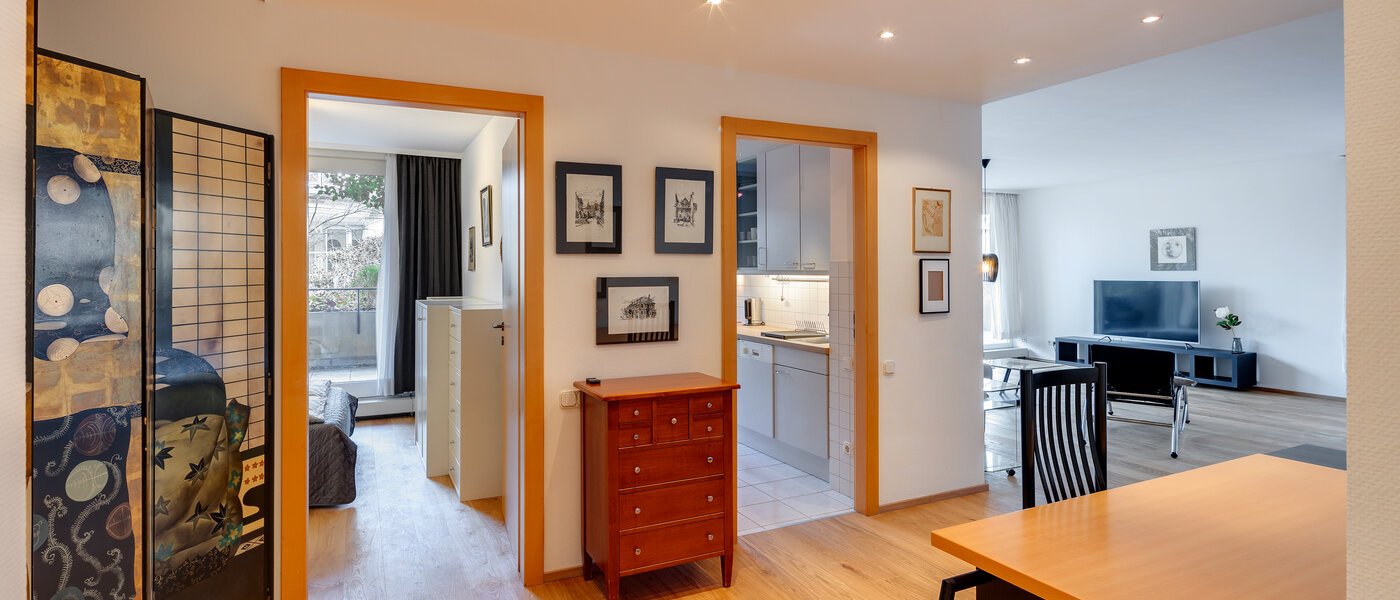 квартира München Schwabing - Alte Heide 04 коридор 9368