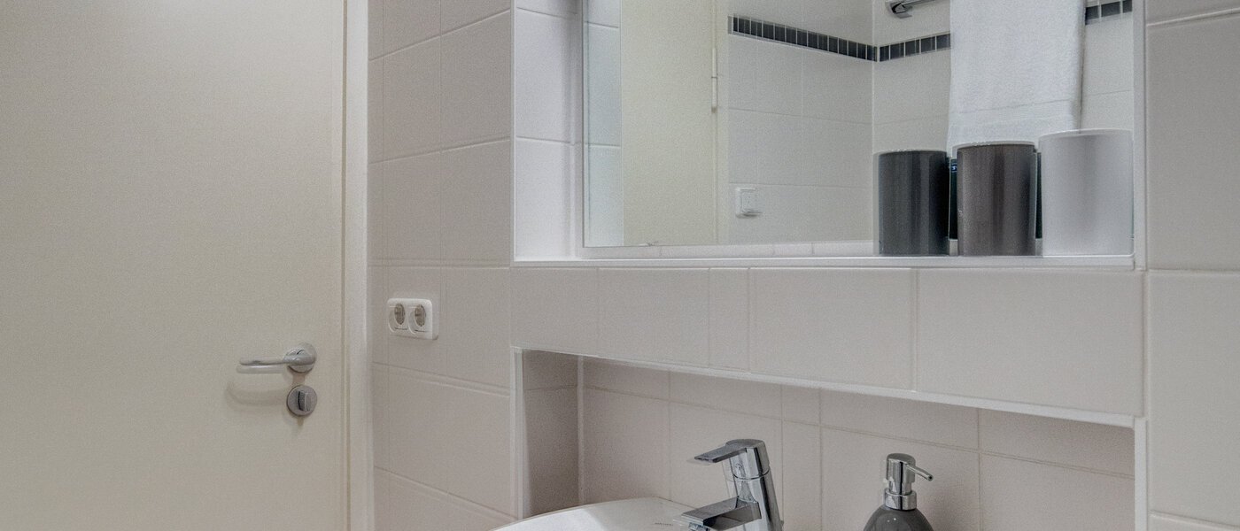 квартира München Maxvorstadt - Museumsviertel 04 ванная комната 9424