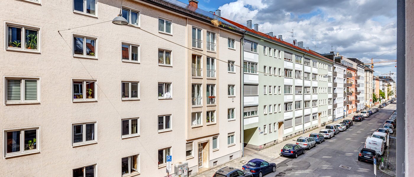 квартира München Maxvorstadt - Museumsviertel 04 вид из окна 9424