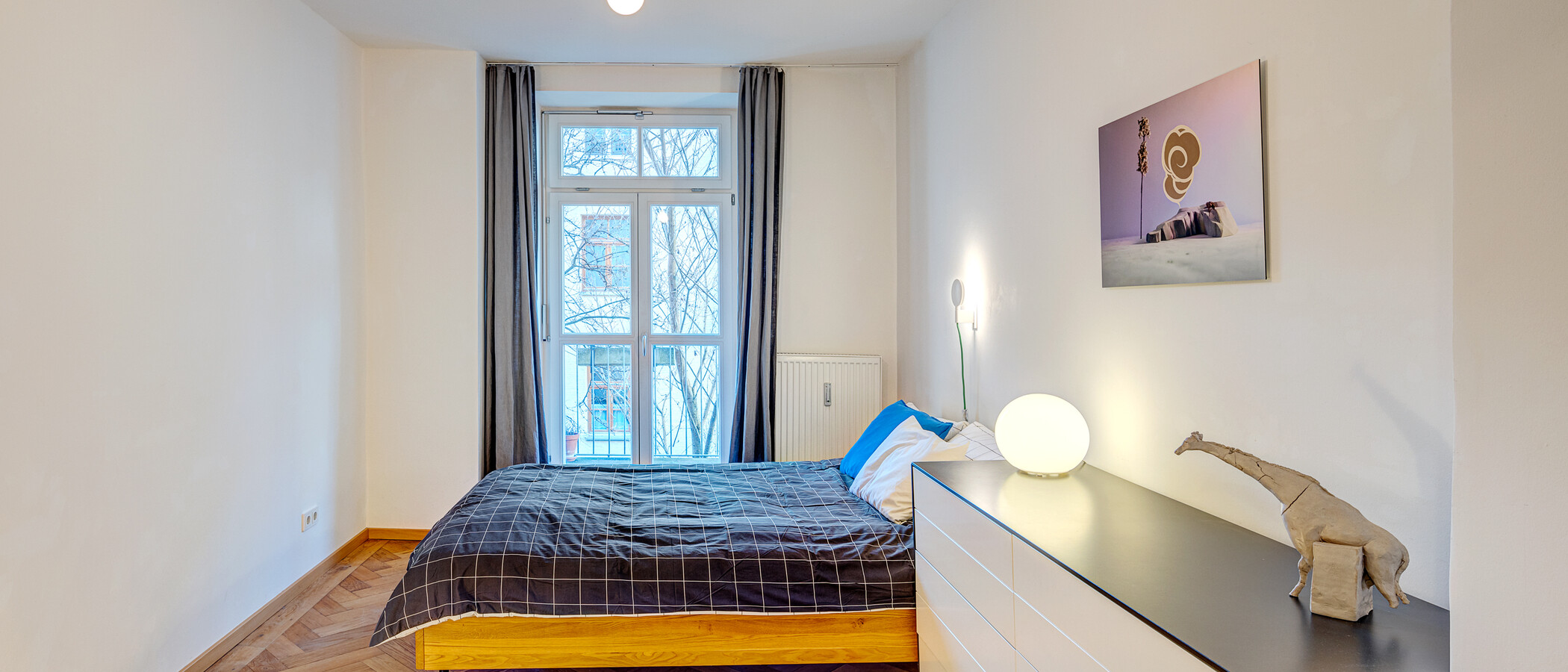 квартира München Haidhausen 01 спальная комната 9460