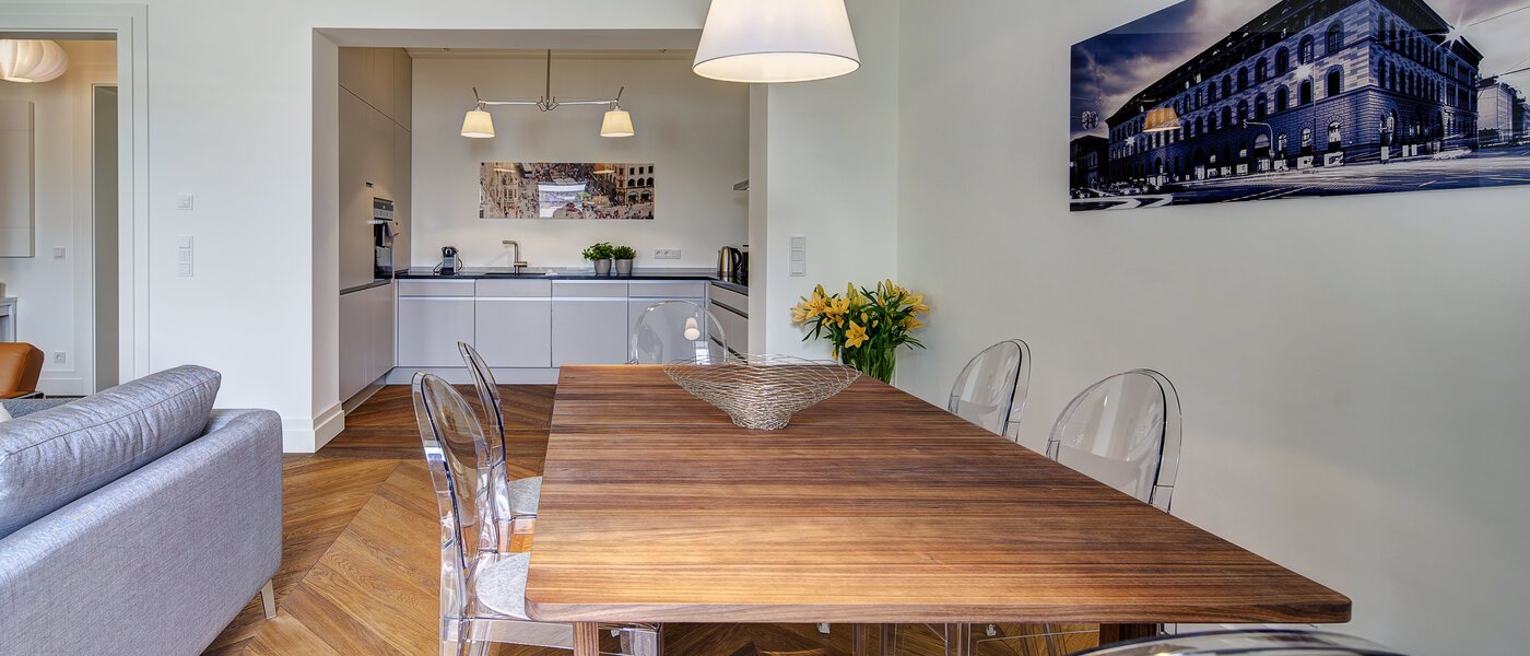 квартира München Maxvorstadt - Rund um den Josephplatz 03 гостиная 9480