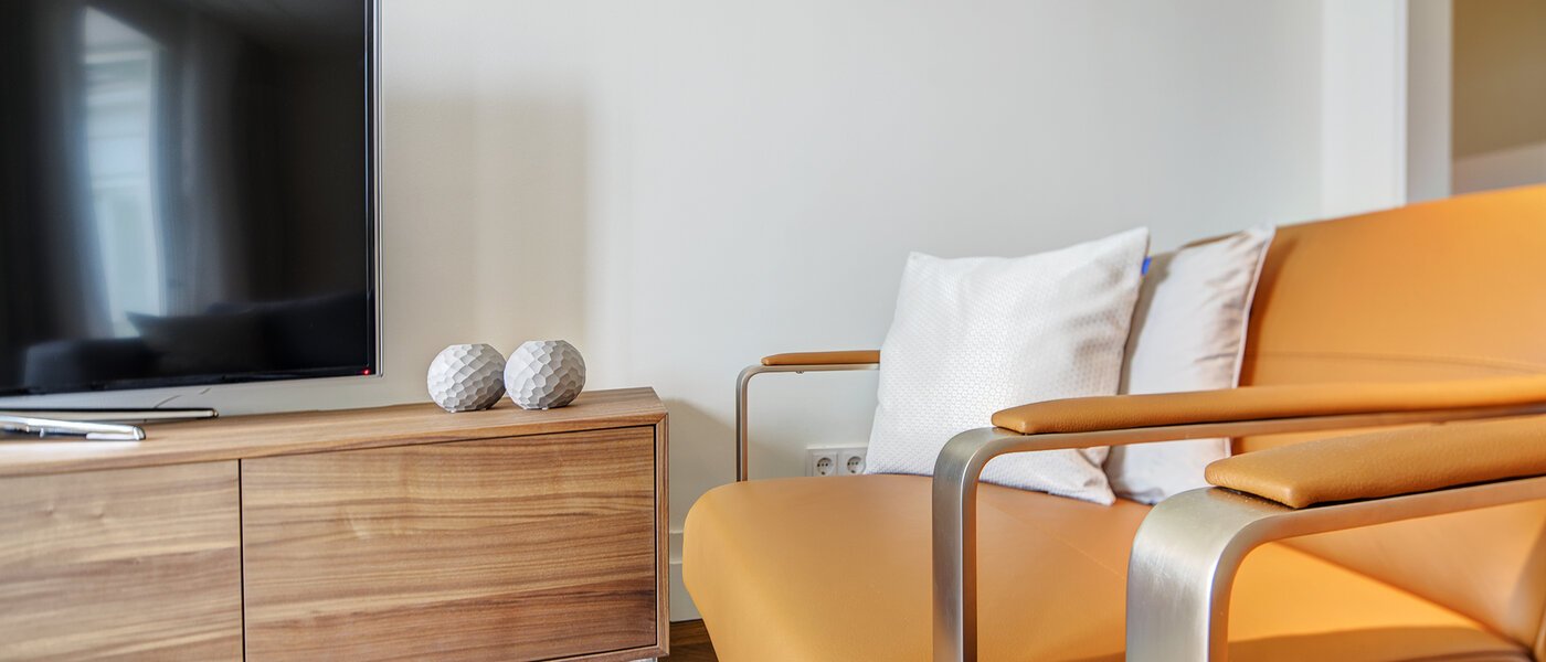 квартира München Maxvorstadt - Rund um den Josephplatz 04 гостиная 9480