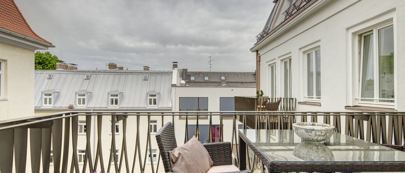 квартира München Maxvorstadt - Rund um den Josephplatz 02 балкон 9480