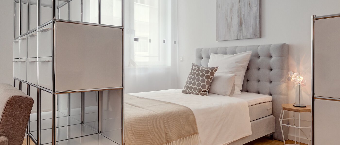 квартира München Schwabing (rechts der Leopoldstraße) 02 спальная 9520