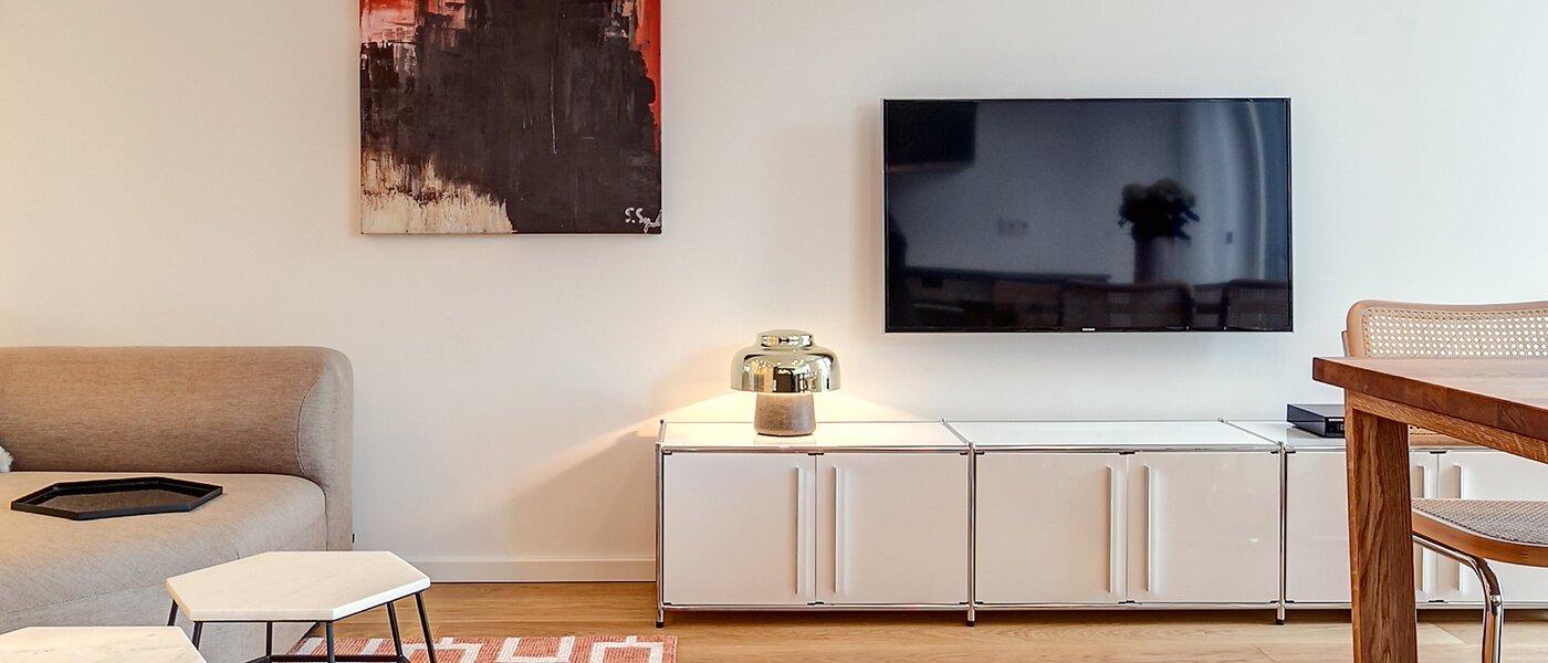 квартира München Schwabing (rechts der Leopoldstraße) 04 гостиная 9521