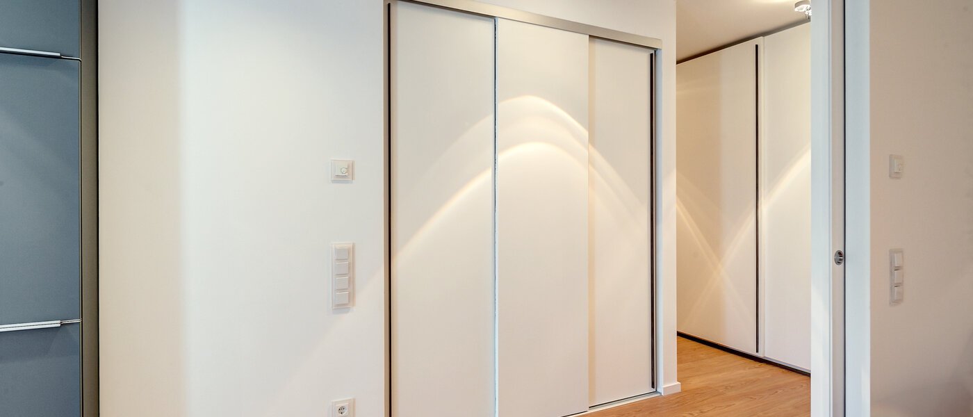 квартира München Schwabing (rechts der Leopoldstraße) 03 коридор 9521