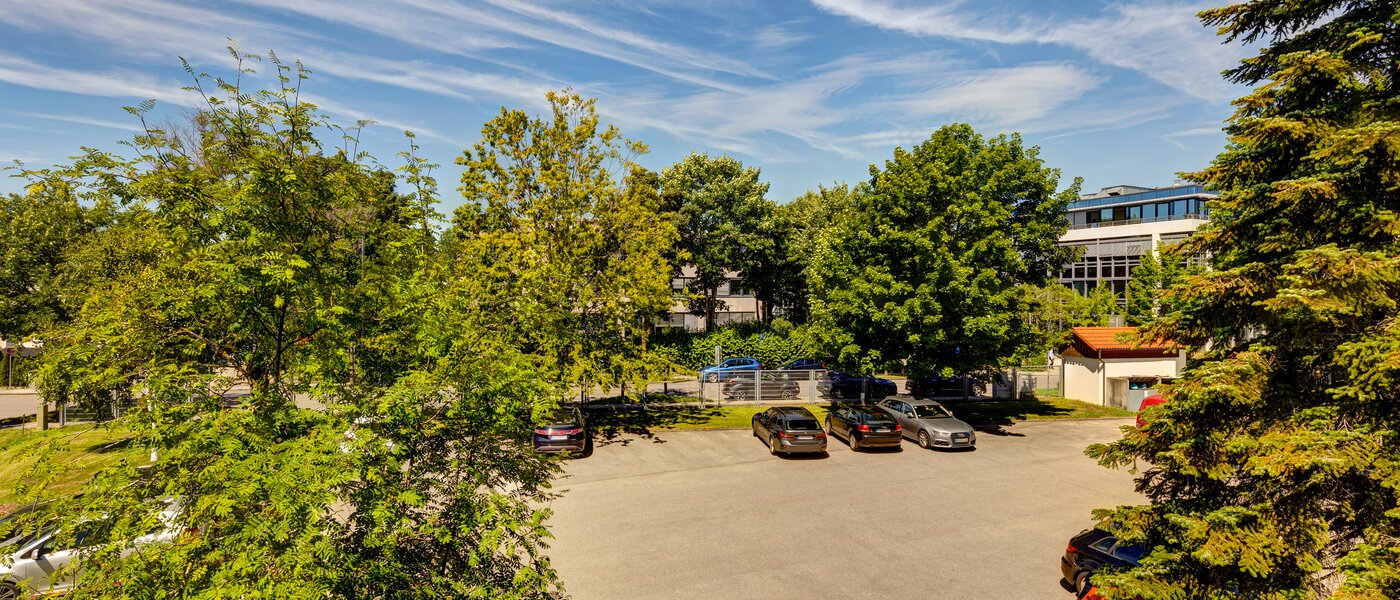 квартира Ismaning 01 вид из окна 9549