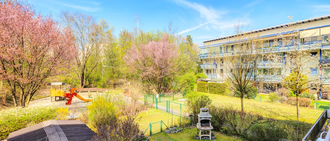 квартира München Oberföhring 03 вид из окна 9553