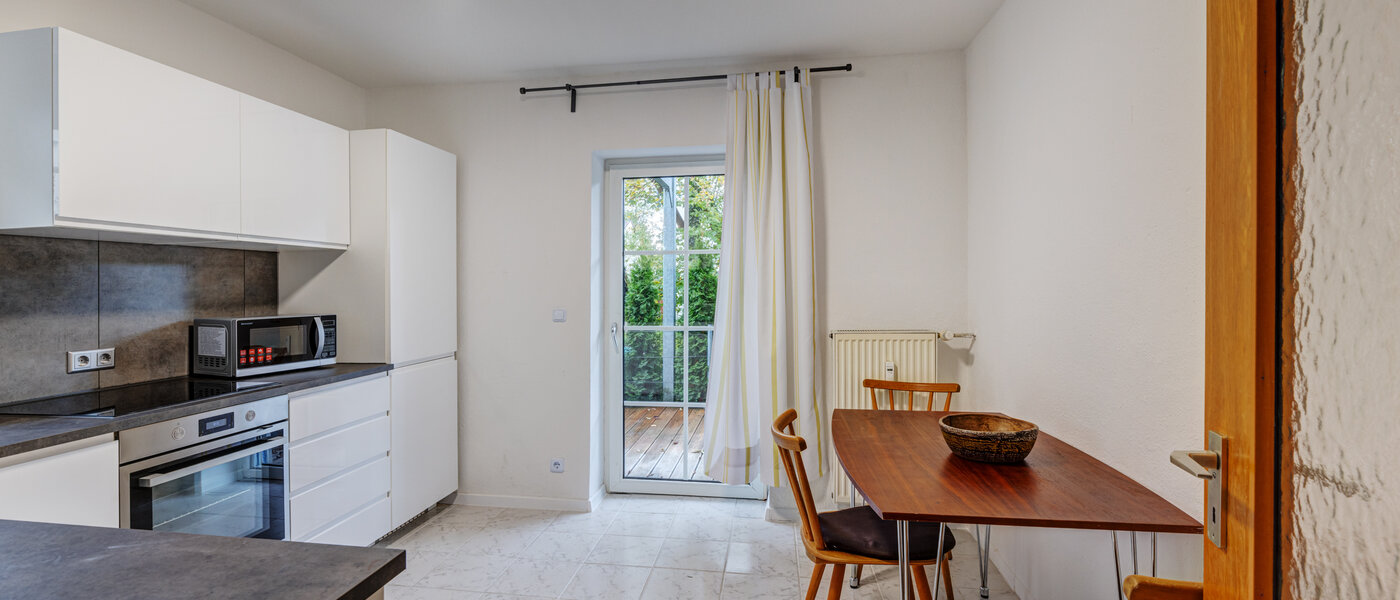 квартира München Waldtrudering 01 кухня 9555