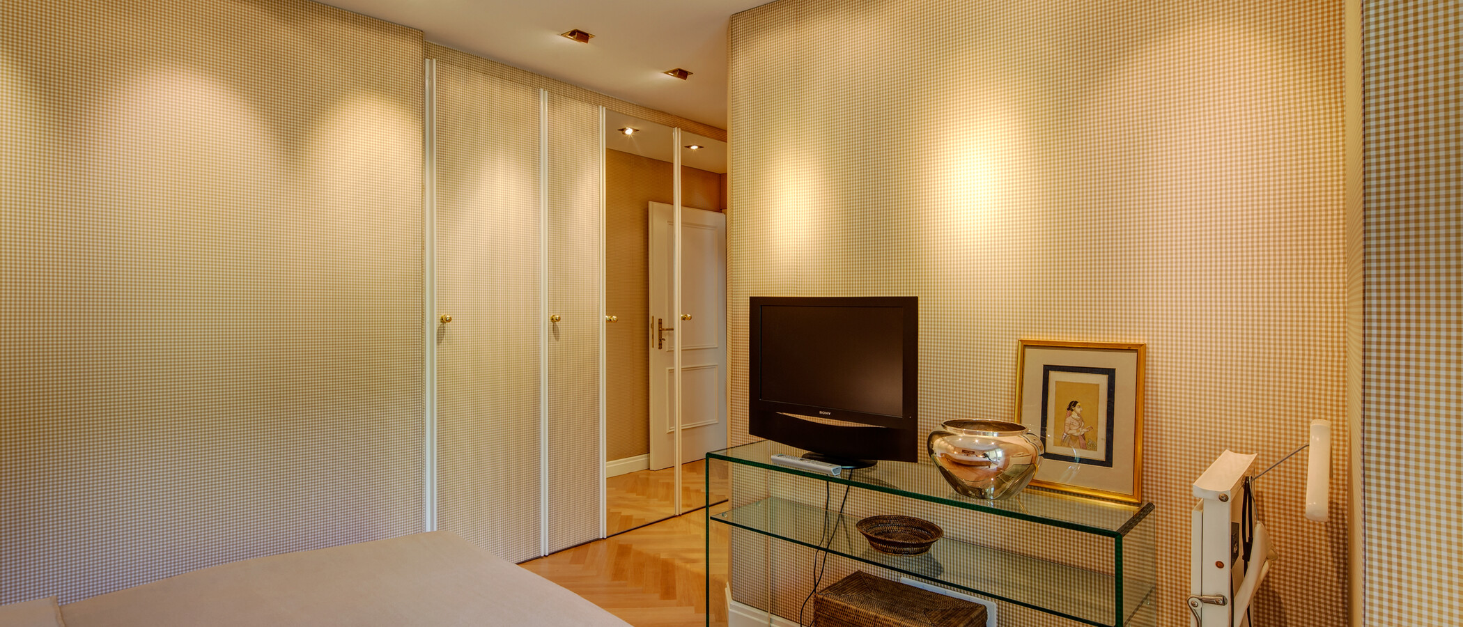 квартира München Lehel 04 спальная 9576