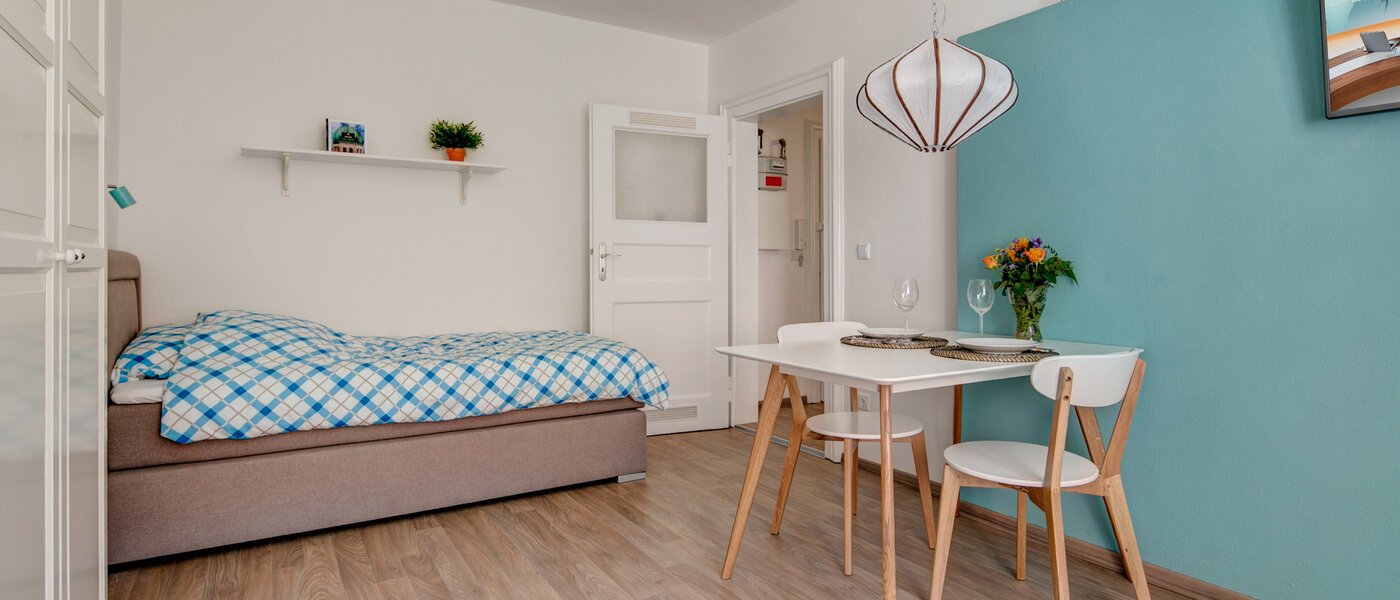 квартира München Schwabing-West 04 гостиная 9578