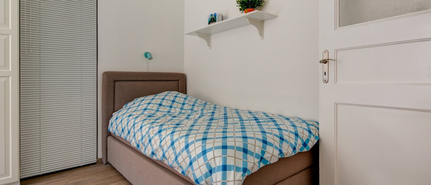 квартира München Schwabing-West 01 спальная 9578