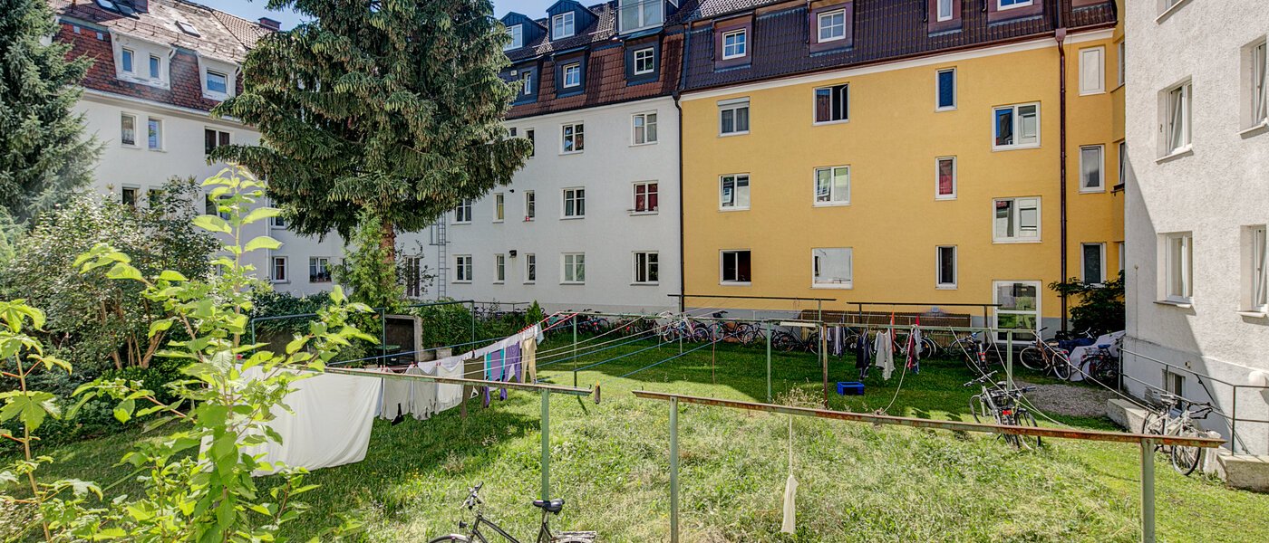 квартира München Schwabing-West 01 вид из окна 9578