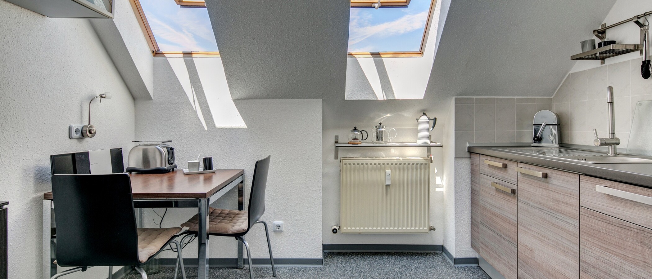 мансардная квартира München Haidhausen 01 кухня 9579