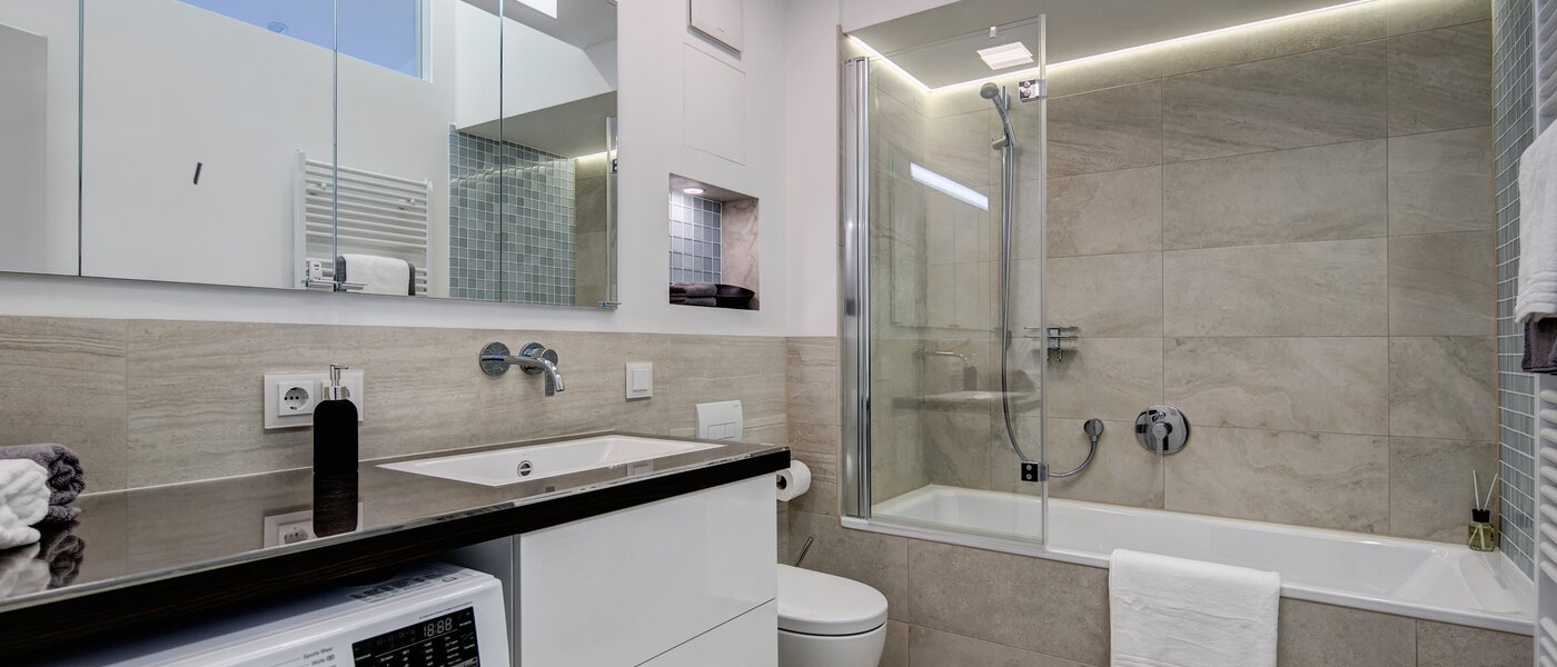 мансардная квартира München Schwabing-Nord (zw. Belgrad- & Leopoldstraße) 02 ванная комната 9584