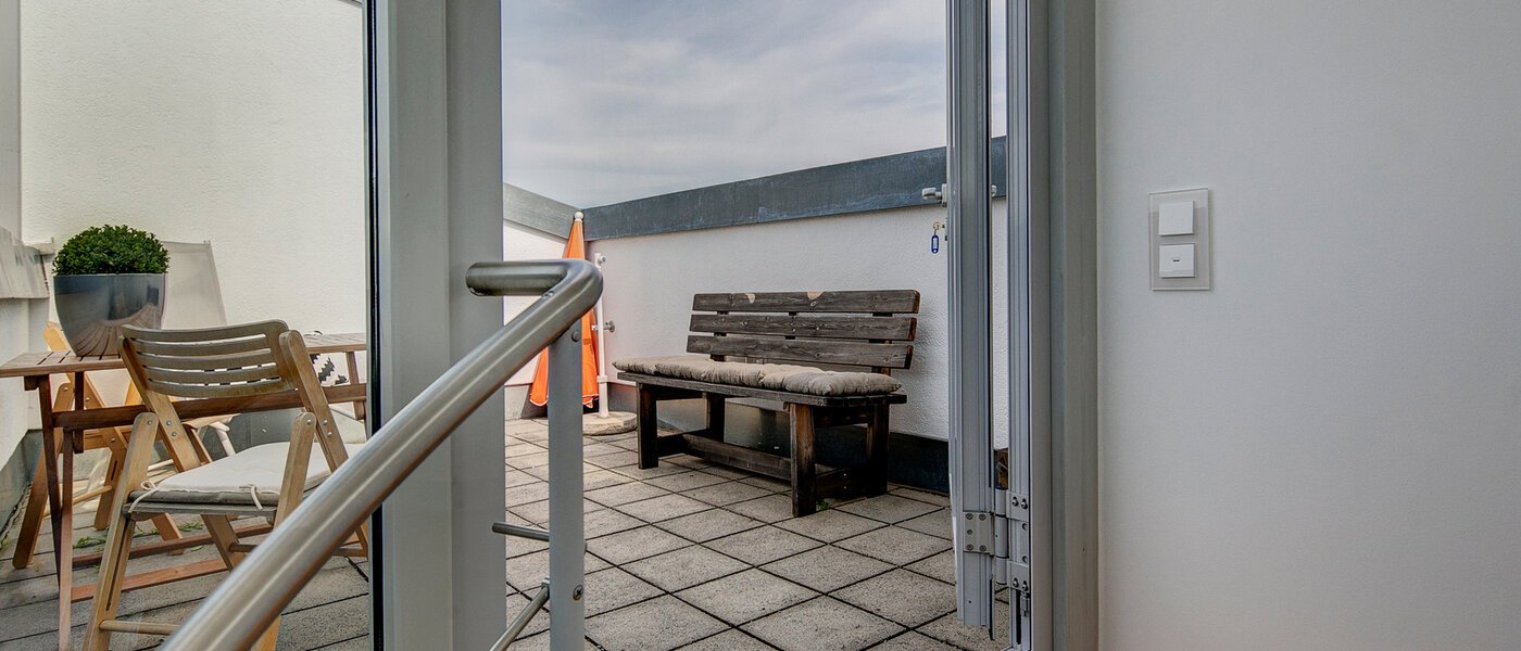 мансардная квартира München Schwabing-Nord (zw. Belgrad- & Leopoldstraße) 04 терраса 9584