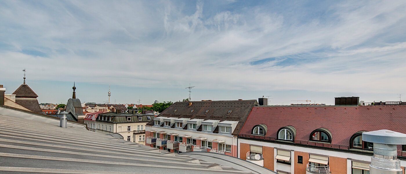 мансардная квартира München Schwabing-Nord (zw. Belgrad- & Leopoldstraße) 03 вид из окна 9584