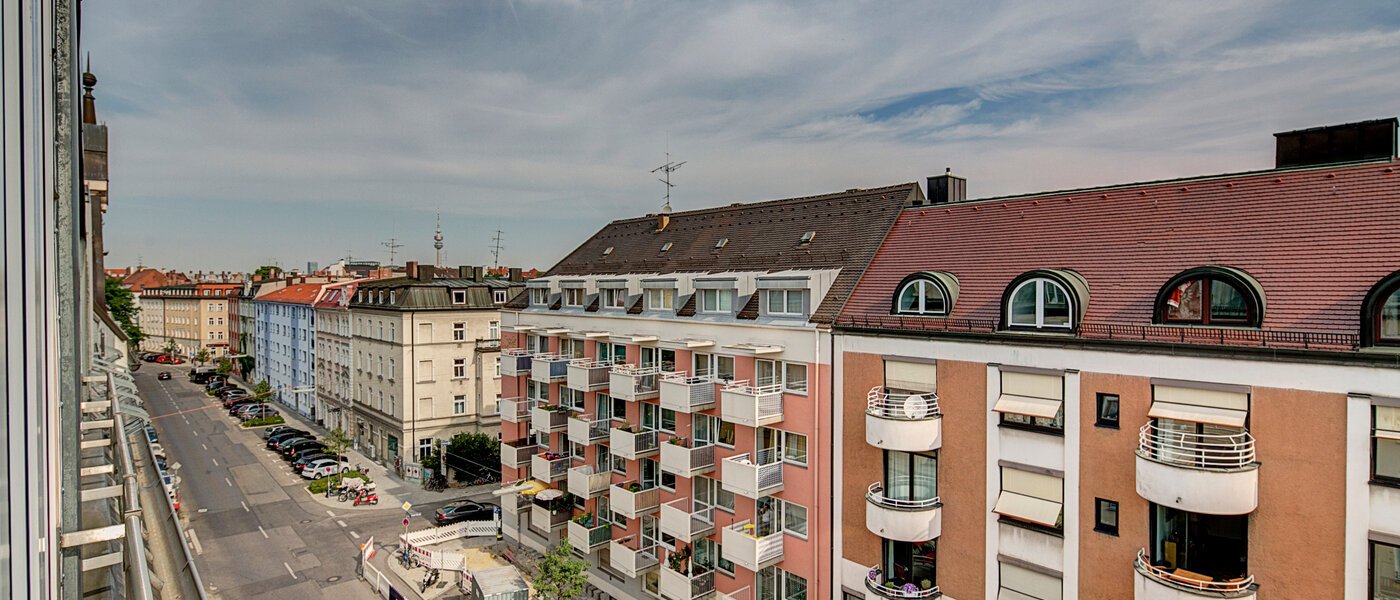 мансардная квартира München Schwabing-Nord (zw. Belgrad- & Leopoldstraße) 05 вид из окна 9584