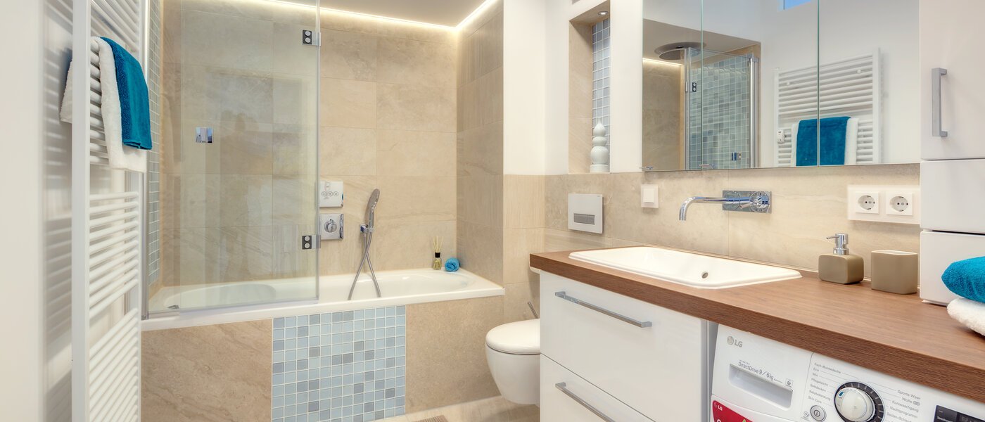 мансардная квартира München Schwabing 01 ванная комната 9602