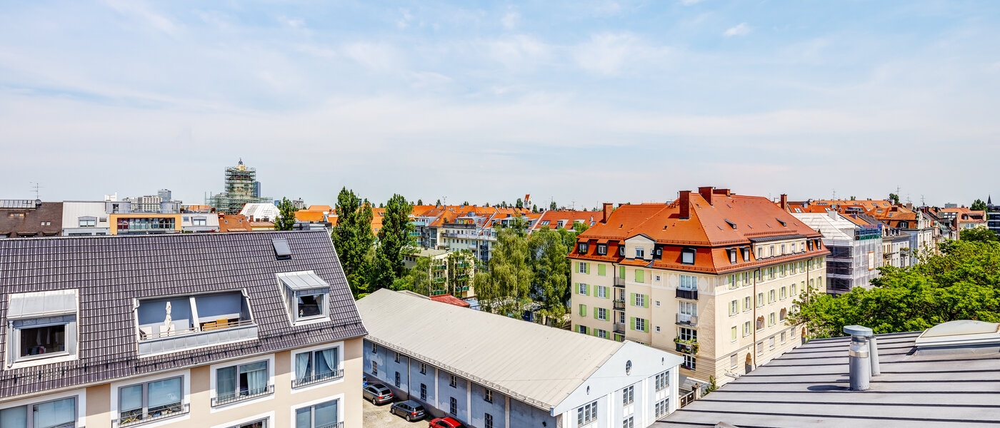 мансардная квартира München Schwabing 04 вид из окна 9602