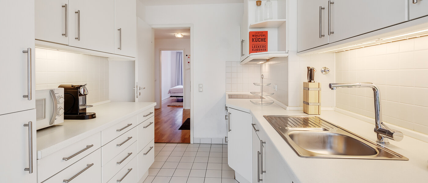 квартира München Maxvorstadt - Museumsviertel 03 кухня 9616