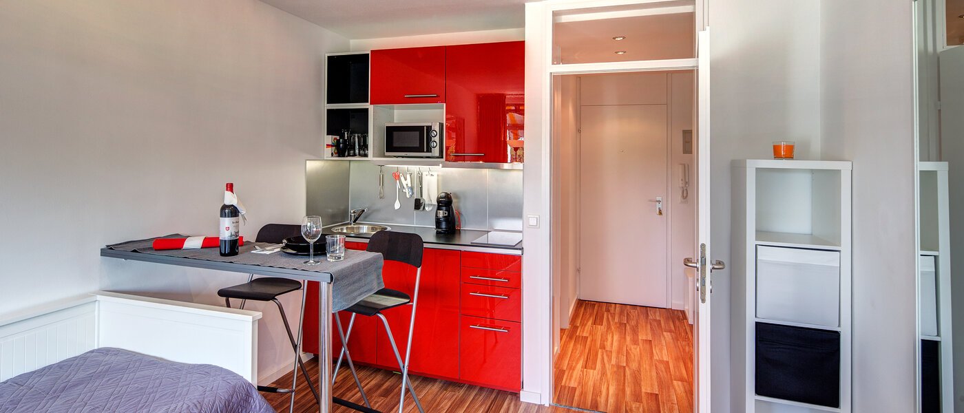 квартира München Schwabing-Nord (zw. Leopoldstraße & Englischen Garten) 03 гостиная 9622