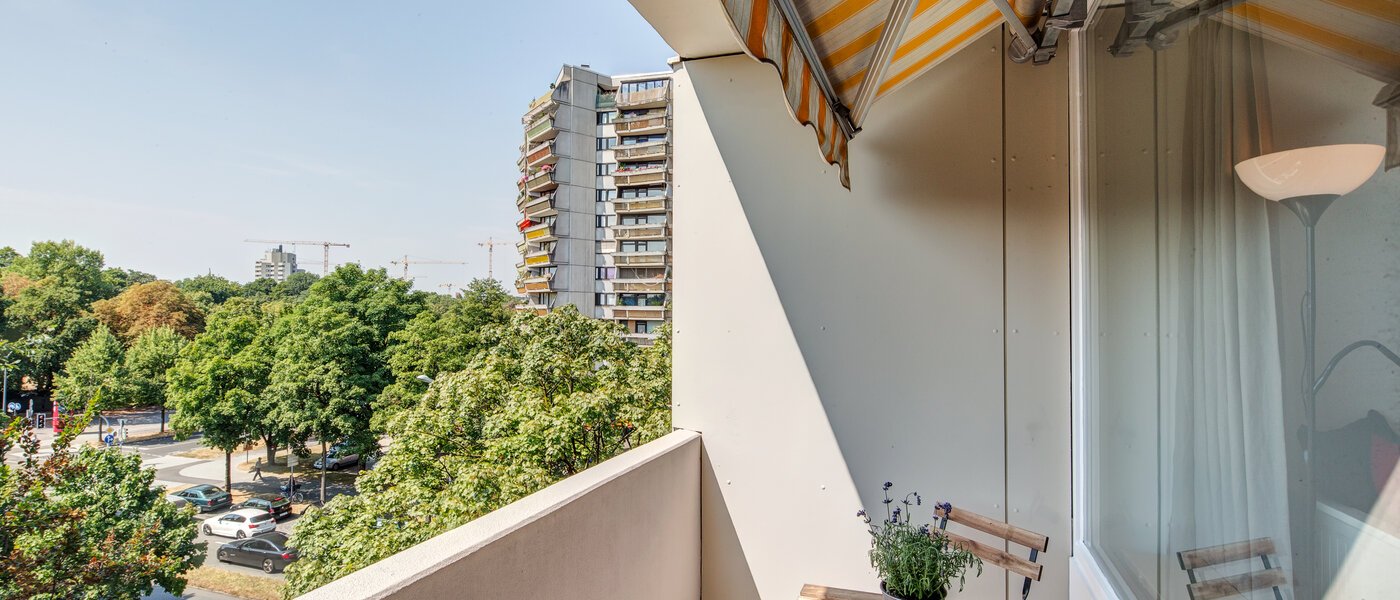 квартира München Schwabing-Nord (zw. Leopoldstraße & Englischen Garten) 01 балкон 9622