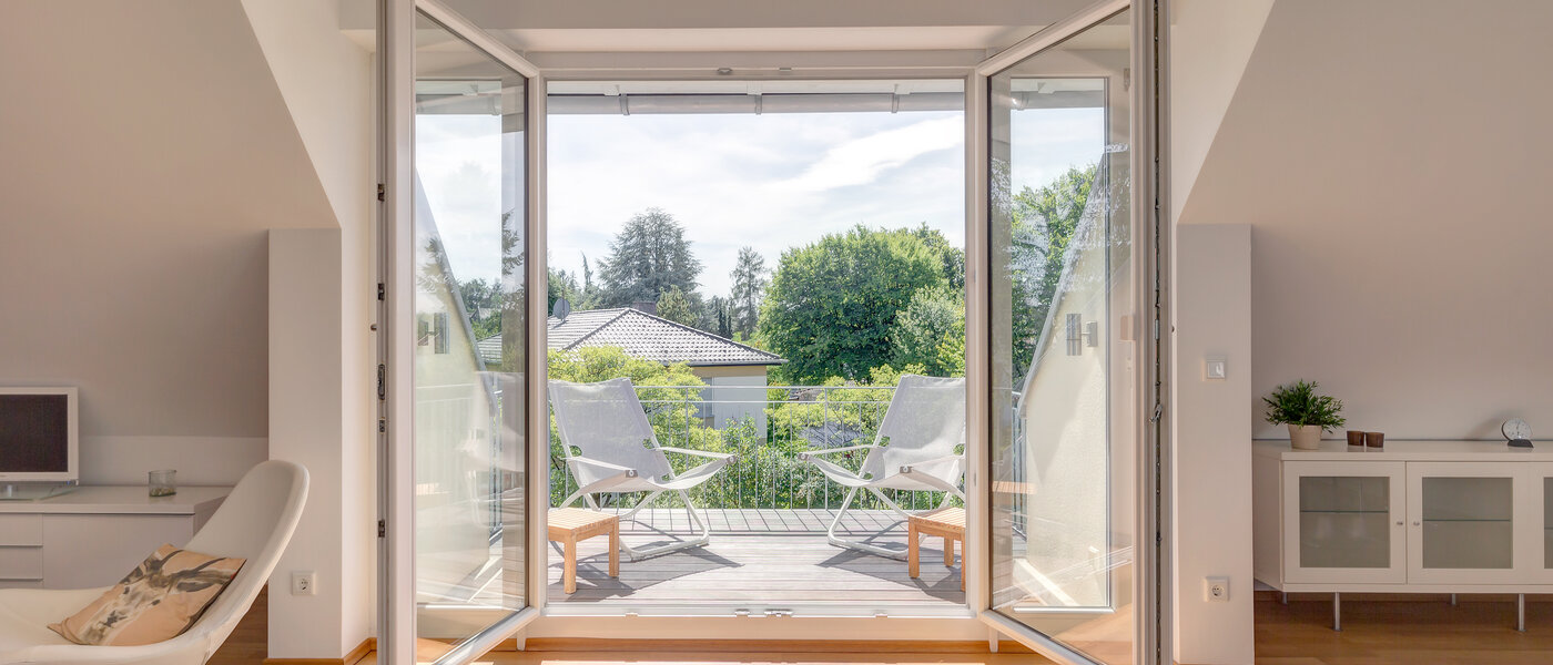 мансардная квартира München Obermenzing 01 гостиная 9637