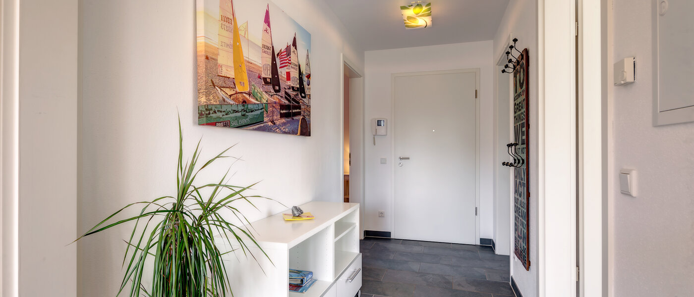 мансардная квартира München Obermenzing 02 коридор 9637