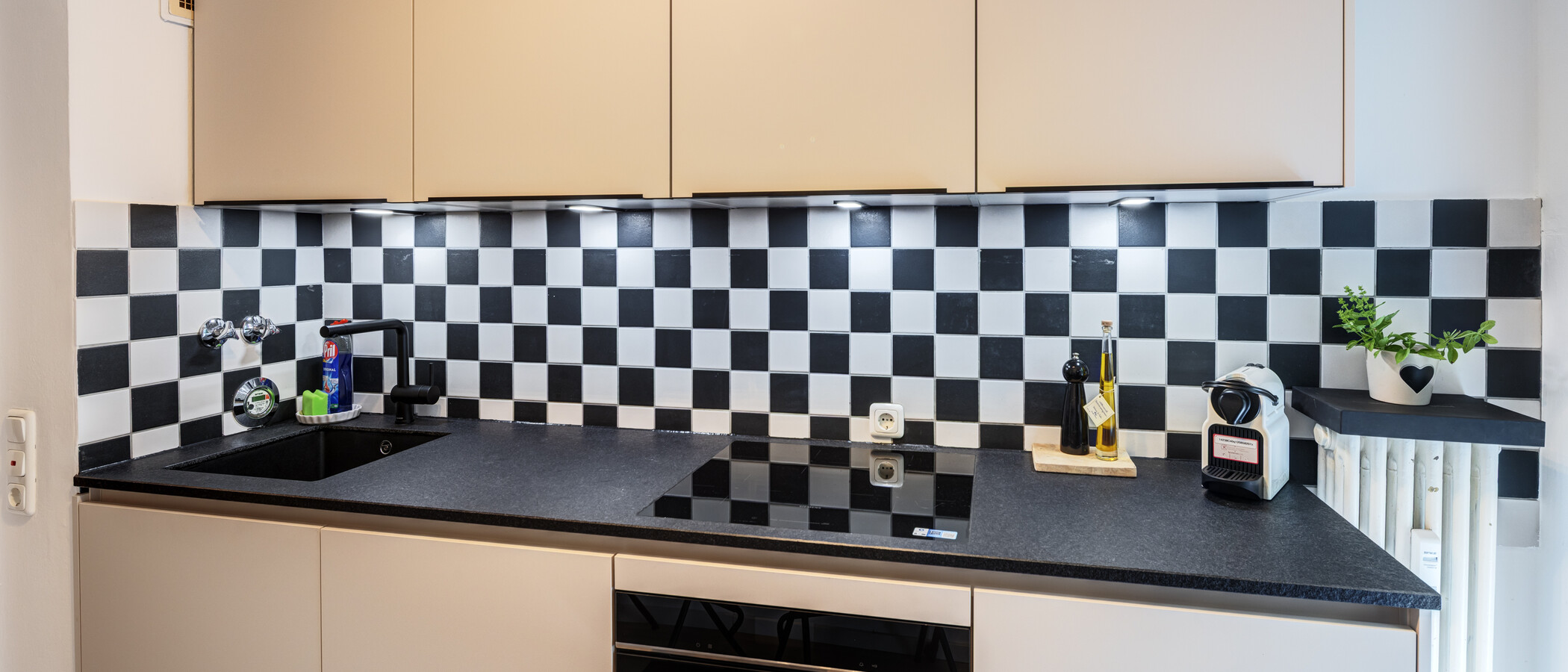 квартира München Lehel 02 кухня 9663