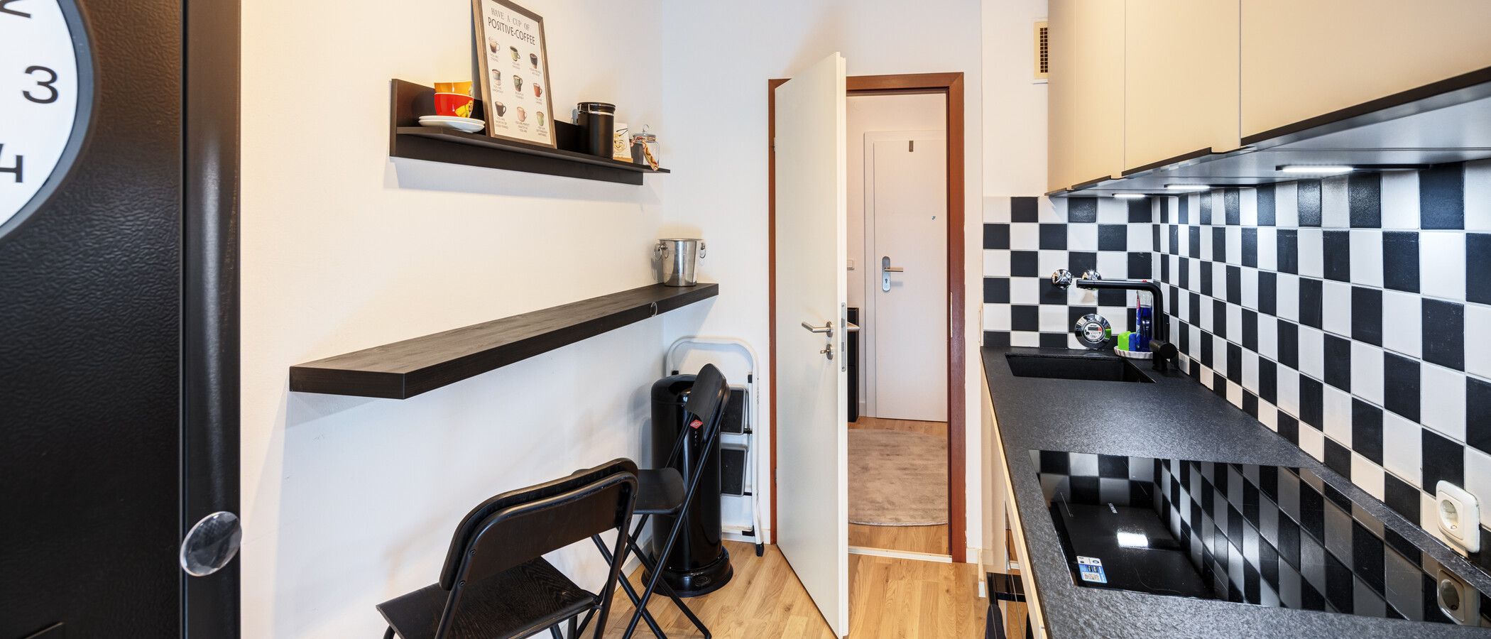 квартира München Lehel 03 кухня 9663