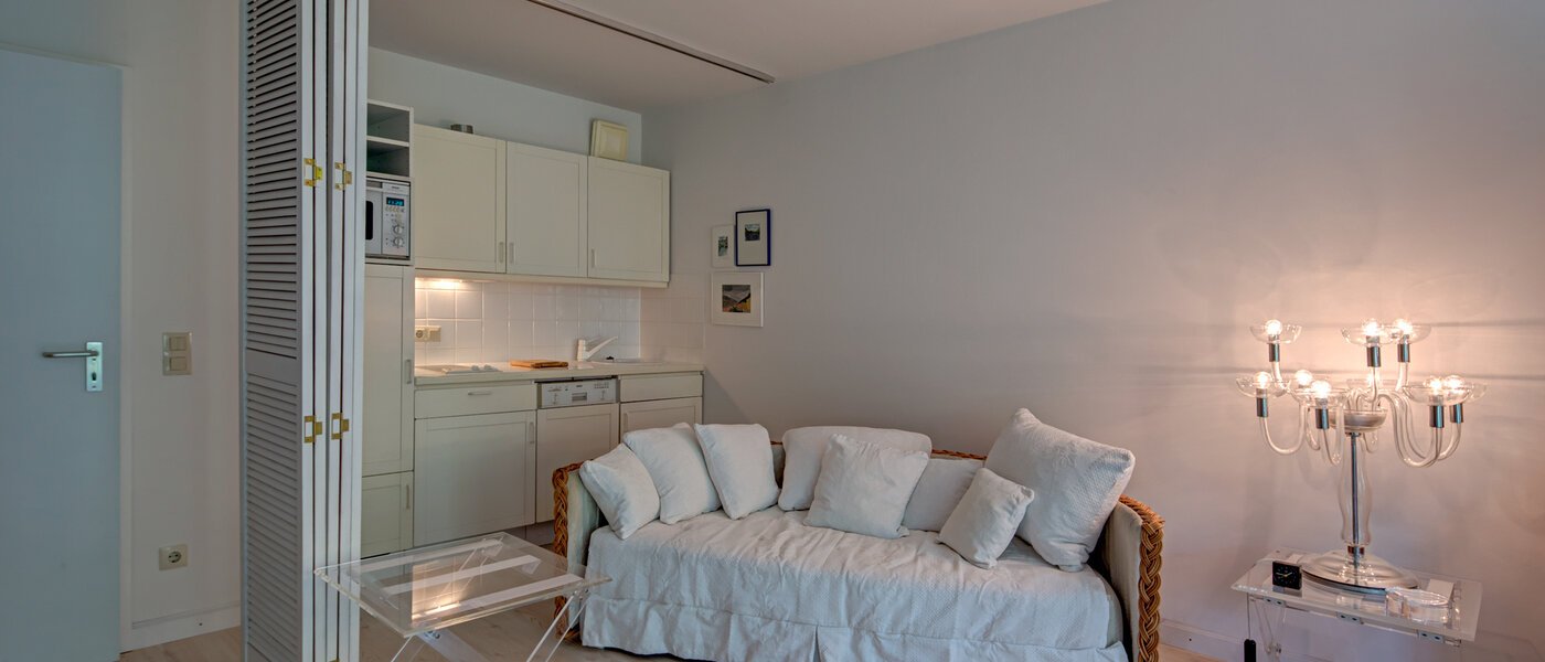 квартира München Haidhausen 03 гостиная 9683