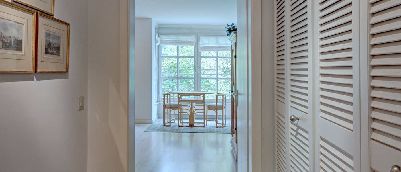 квартира München Haidhausen 01 коридор 9683