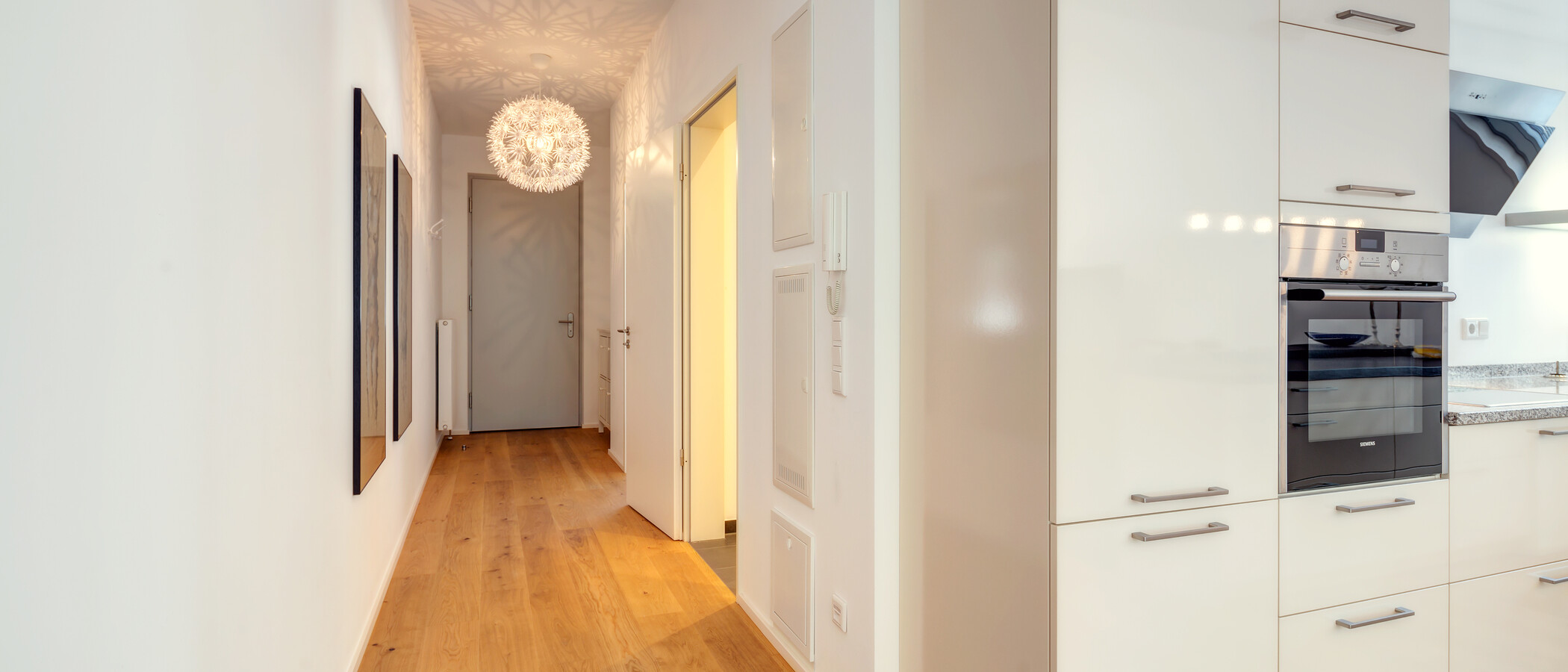 квартира München Neuhausen 01 коридор 9686