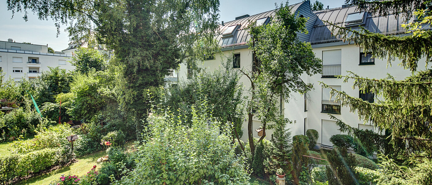 квартира München Schwabing 01 вид из окна 973