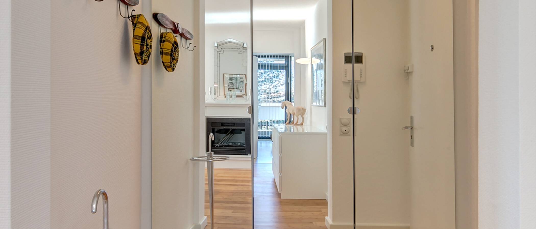 квартира München Schwabing-West 04 коридор 9763