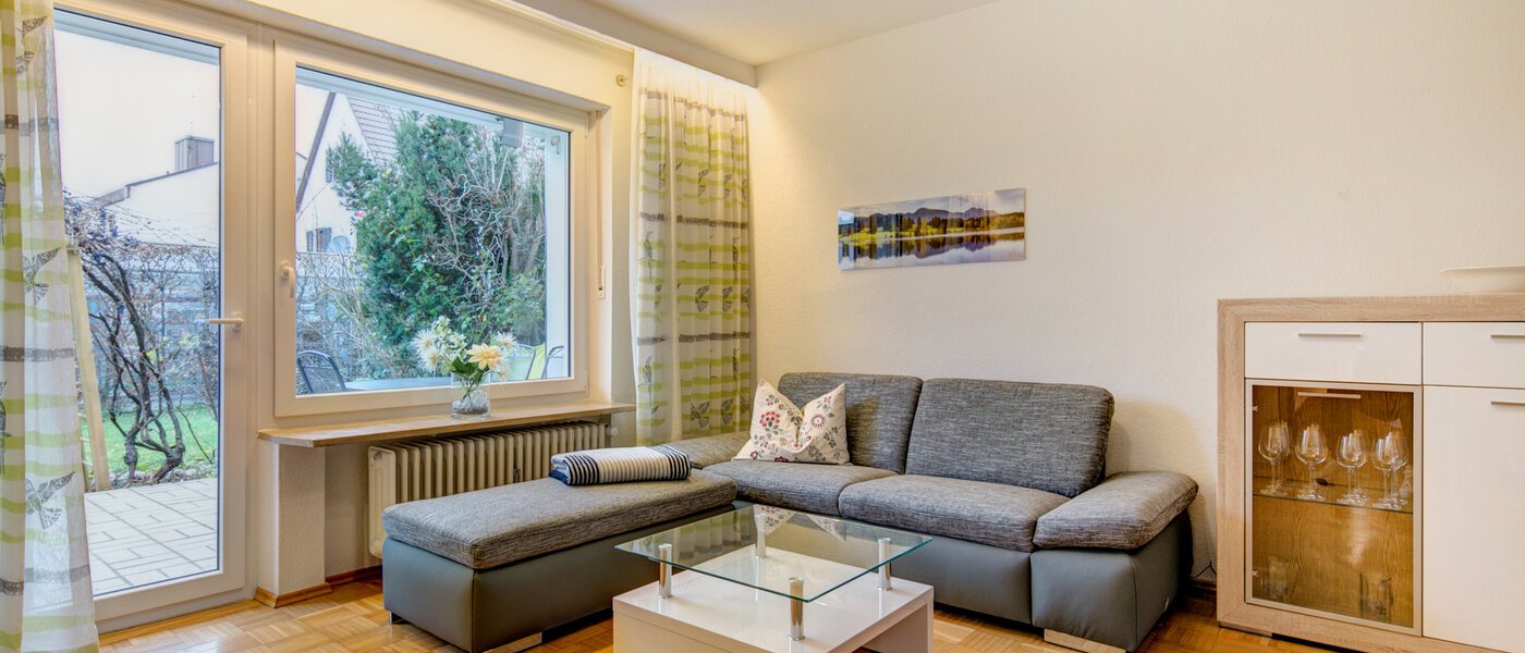 квартира München Obermenzing 01 гостиная 9775