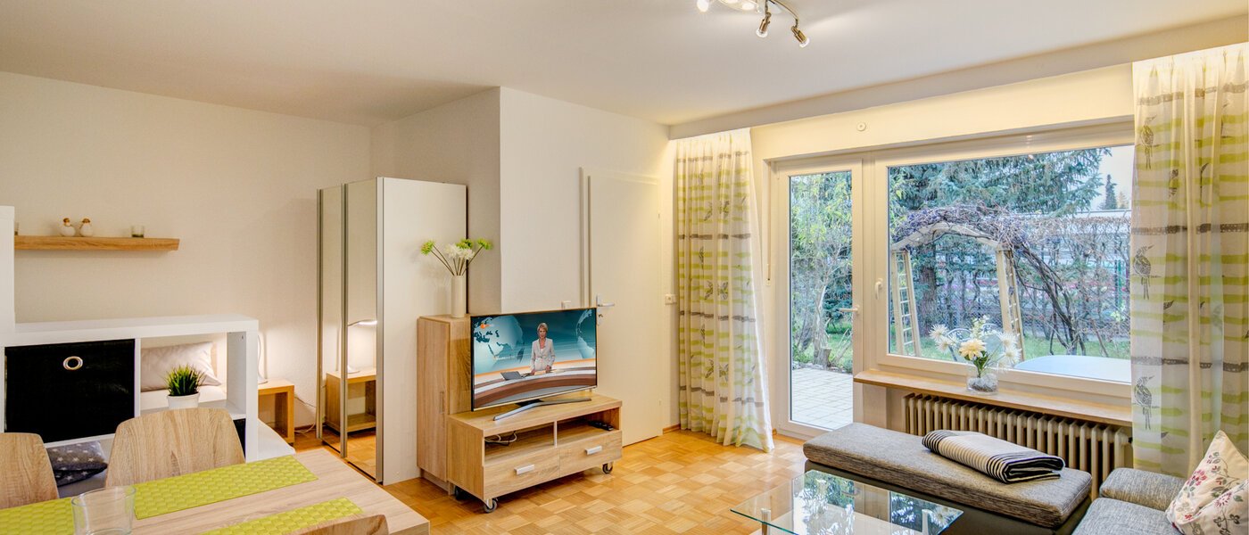 квартира München Obermenzing 02 гостиная 9775