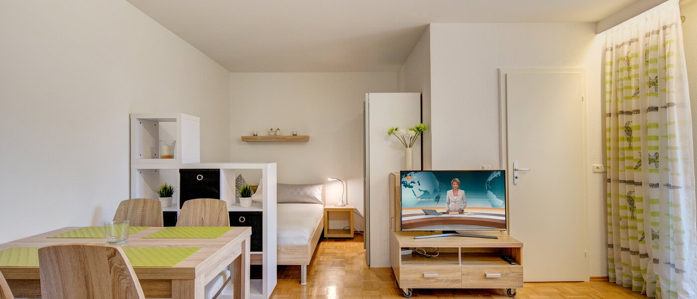 квартира München Obermenzing 03 гостиная 9775