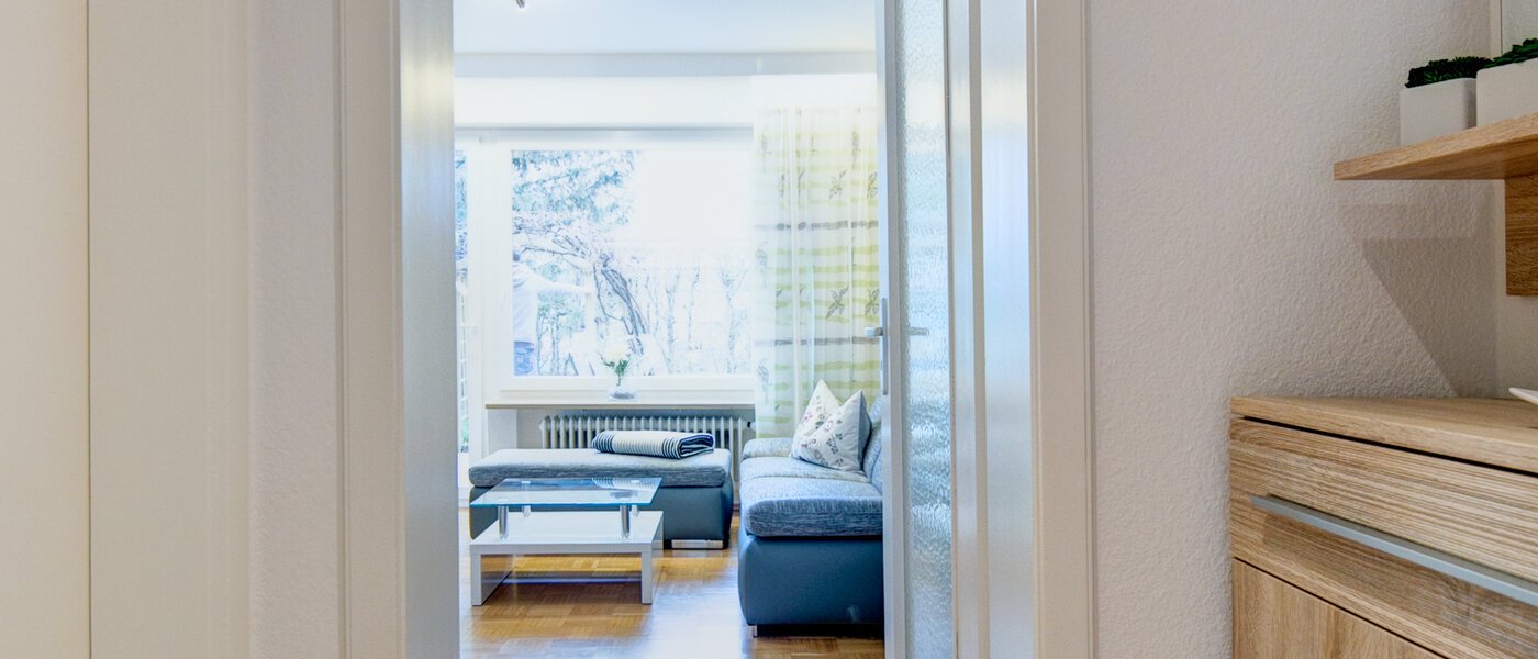 квартира München Obermenzing 01 коридор 9775