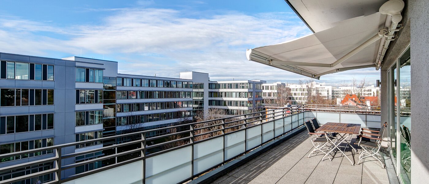 квартира-пентхаус München Obergiesing 07 терраса 9778