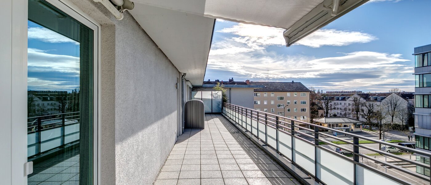 квартира-пентхаус München Obergiesing 08 терраса 9778