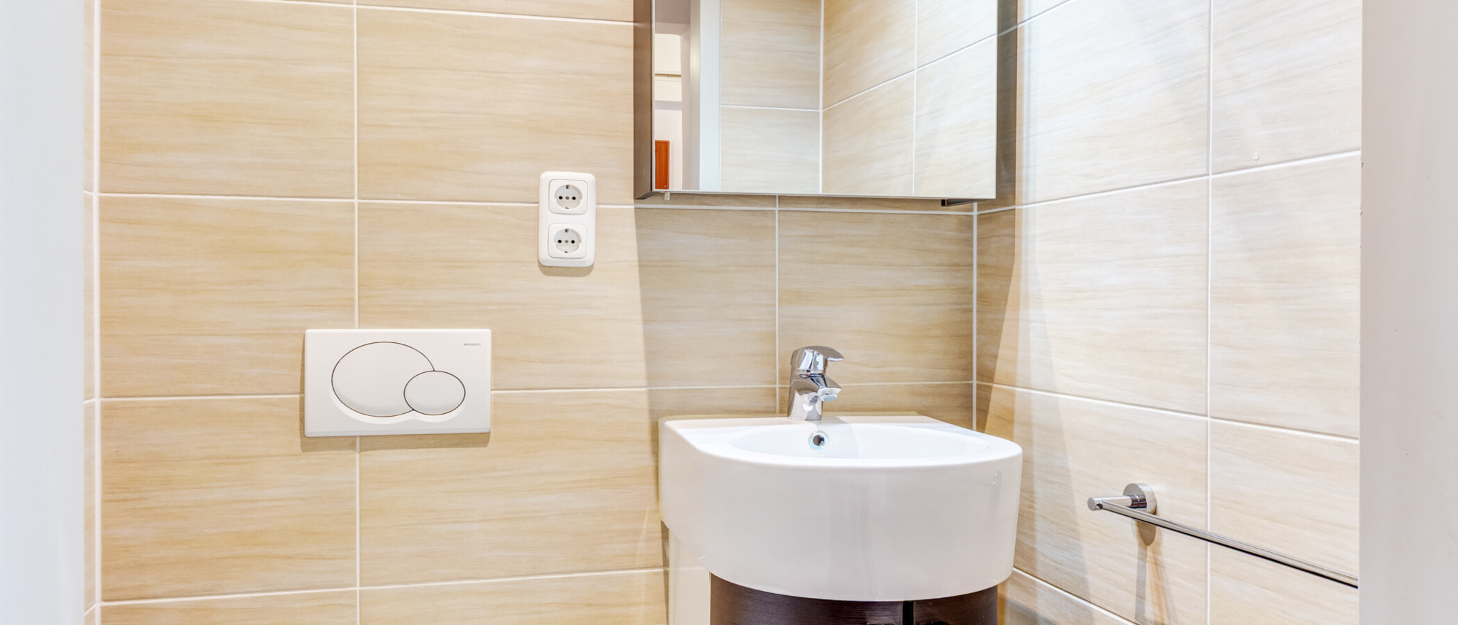 квартира München Berg am Laim 01 гостевой туалет 9783