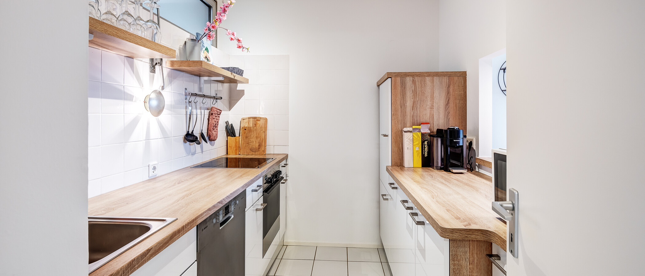 квартира München Schwabing-Nord (zw. Leopoldstraße & Englischen Garten) 01 кухня 9789